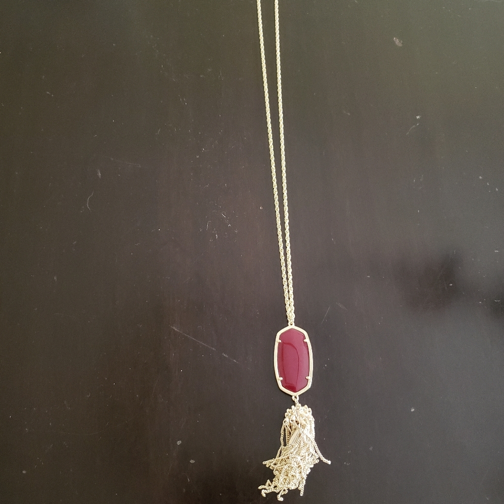 Kendra Scott Rayne Long Pendant Necklace In Gold